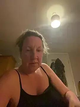 X-Victoria-X from StripChat is Freechat