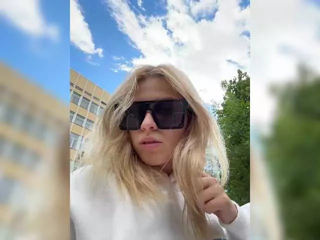 Offline VibroMashulkaDashulka on BongaCams