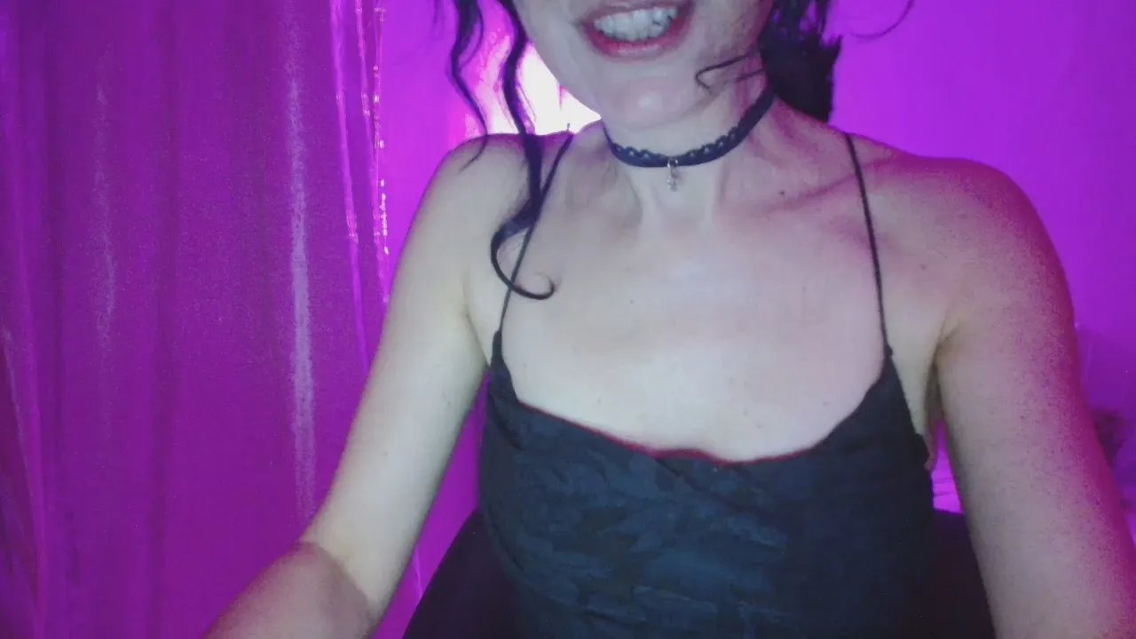 __nina on Cam4 