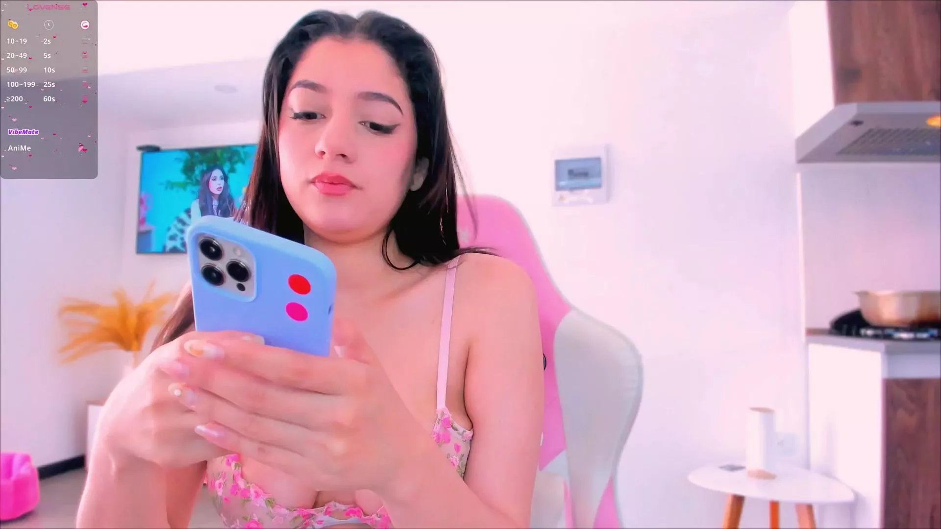 Offline Kittyfeet1 on Cam4