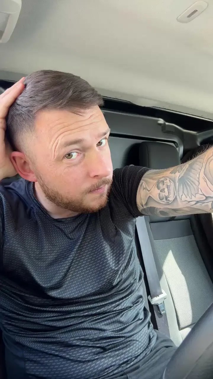 Offline Nicehardon3 on Cam4