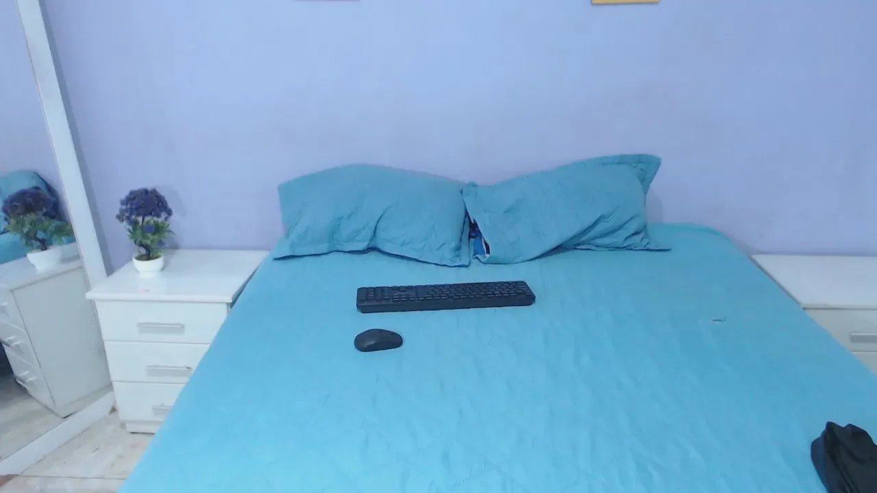 Offline onixandghosty on Cam4