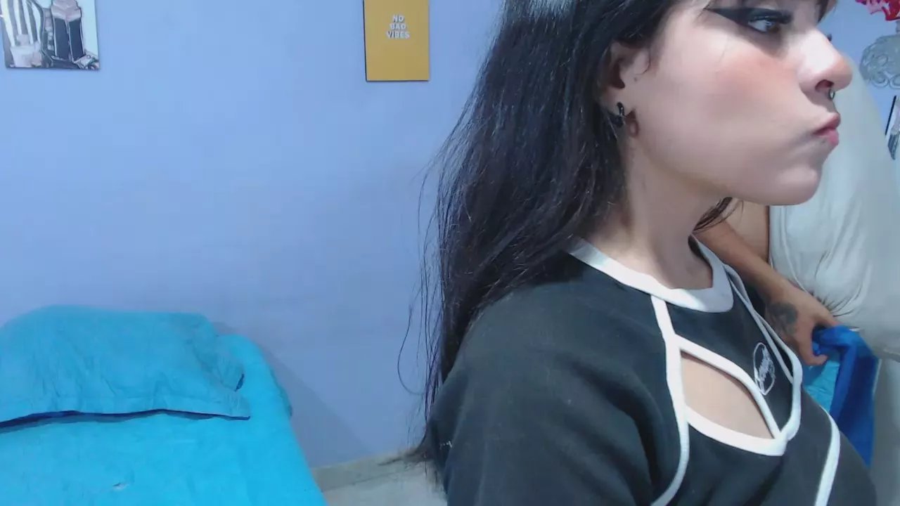 Offline onixandghosty on Cam4