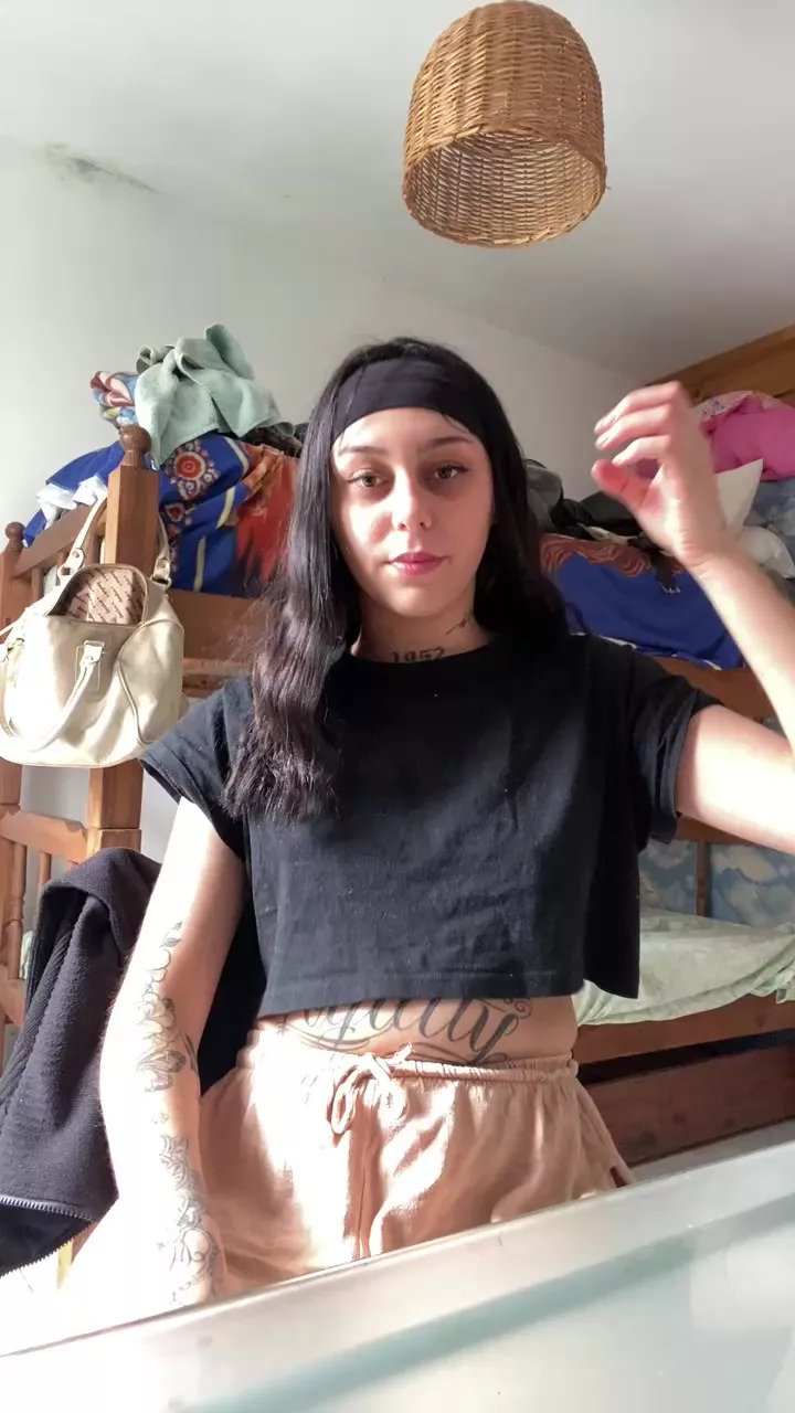 Offline Siltorres33 on Cam4