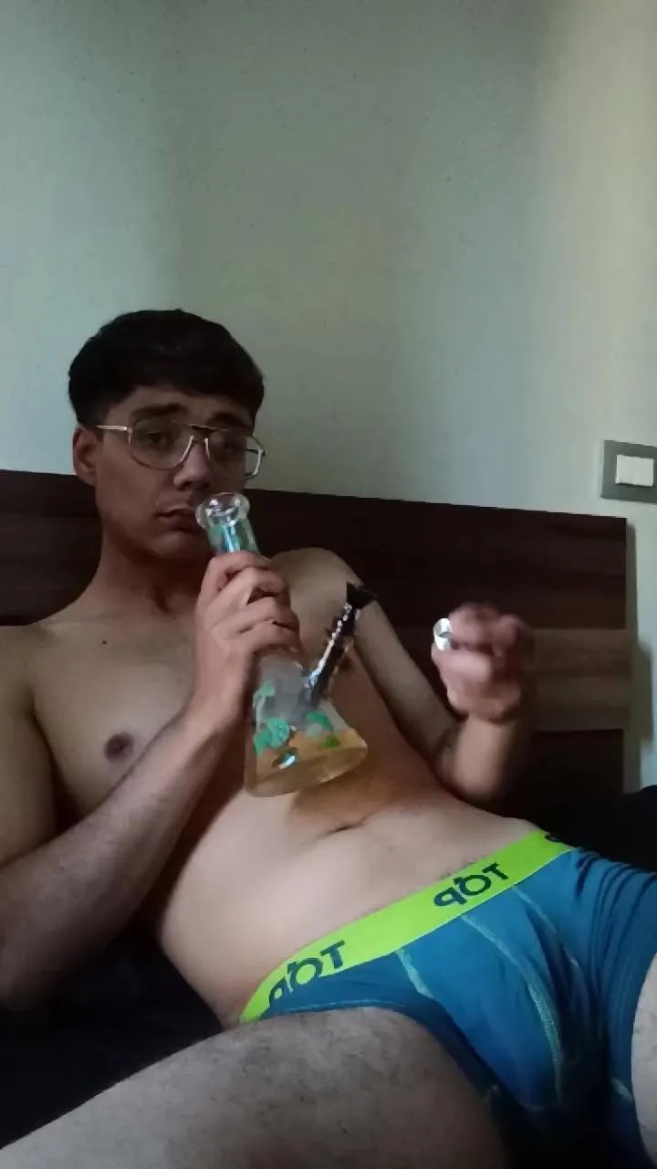 Offline Toxicofav on Cam4