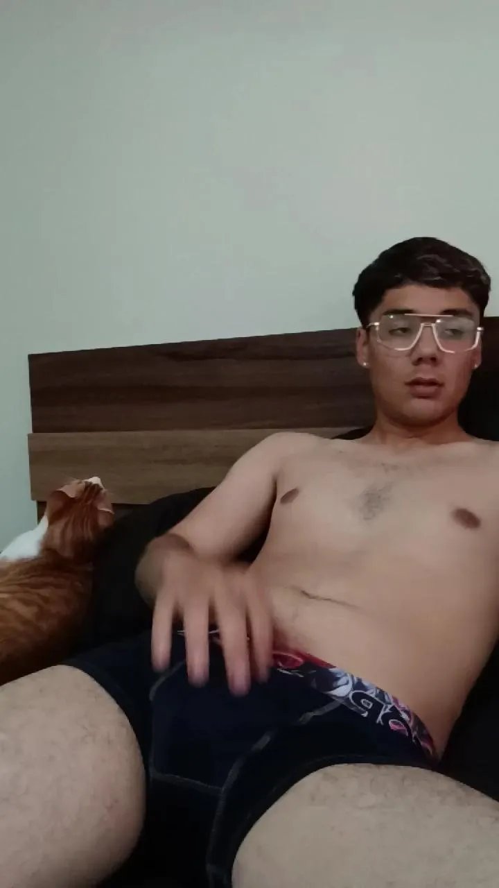 Offline Toxicofav on Cam4