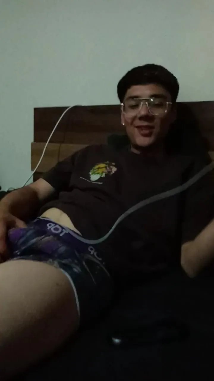 Offline Toxicofav on Cam4