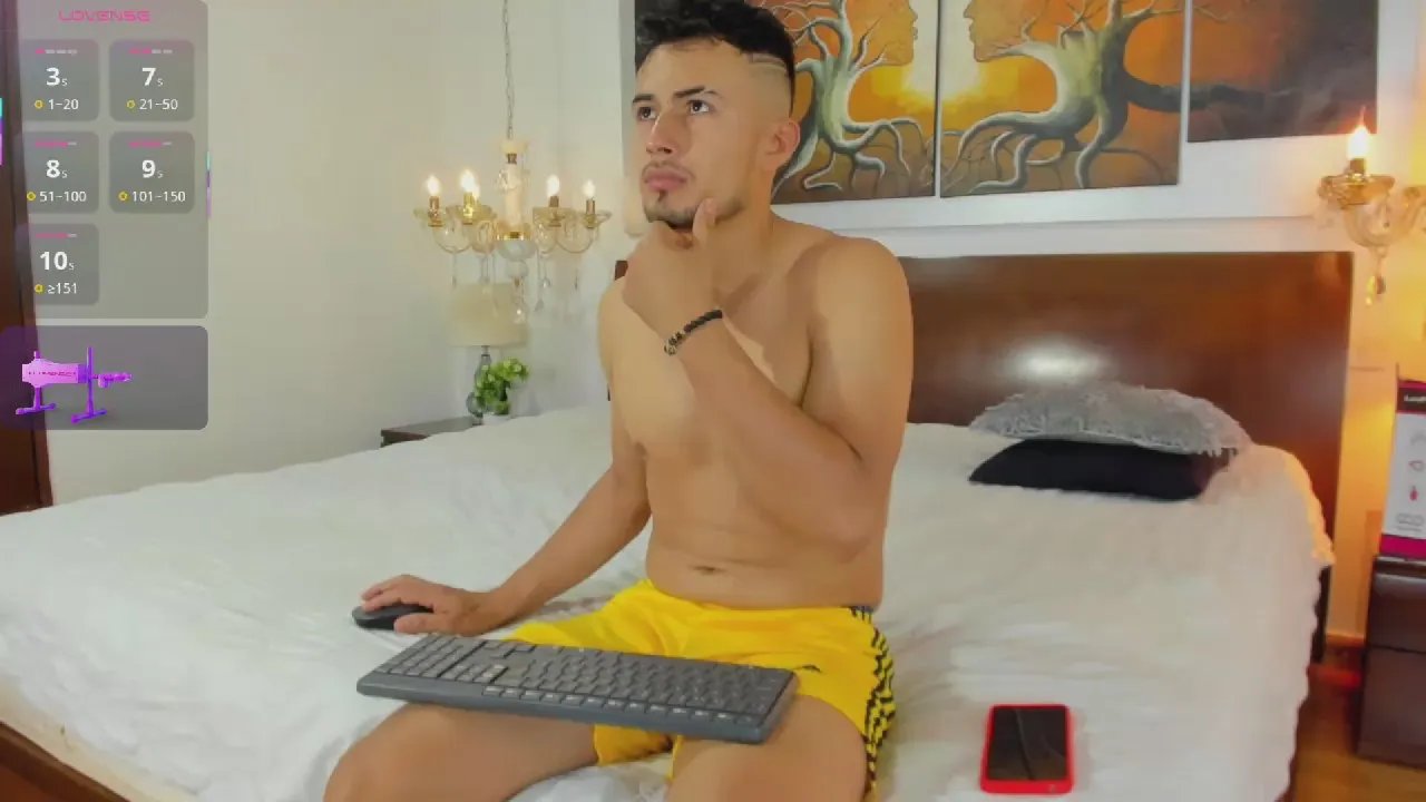 Offline Valentiinoss on Cam4