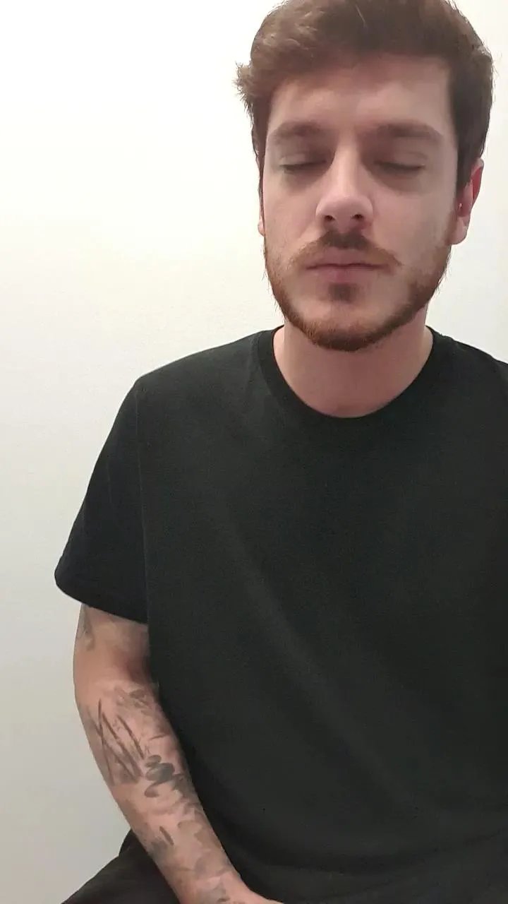 Offline WetDream20 on Cam4