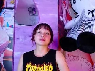 Offline bombom06 on CamSoda