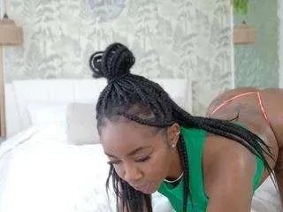 Away siennacole on CamSoda