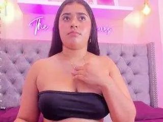 Offline sophiia-77 on CamSoda