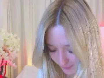 Freechat _b00bss_ on Chaturbate