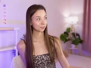 Freechat _fluffybunny_ on Chaturbate