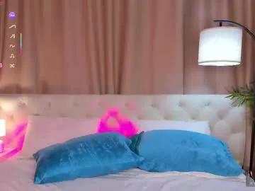 Freechat alicia_edwards on Chaturbate