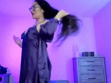 Freechat aliciaz3 on Chaturbate