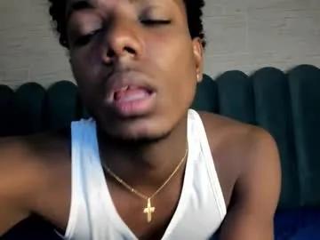 Freechat amare_25 on Chaturbate