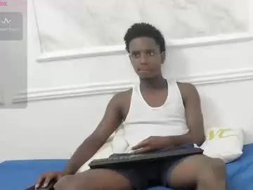 Freechat amare_25 on Chaturbate