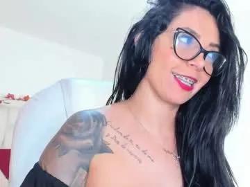 Freechat amber_rose23 on Chaturbate