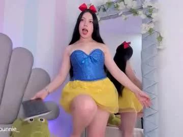 Freechat amy_bunniie on Chaturbate