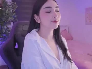 Freechat anniebrie on Chaturbate