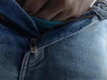 Freechat ariacoral on Chaturbate