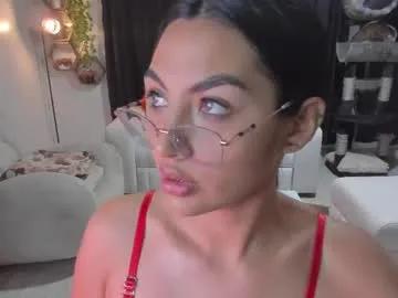 Freechat artemis_020 on Chaturbate