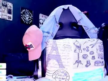 Freechat axel_rouse1 on Chaturbate