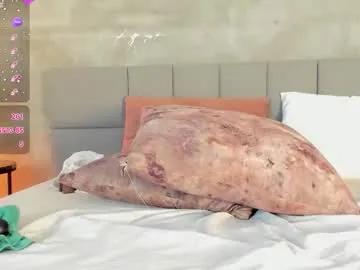 Freechat aynaraross1 on Chaturbate