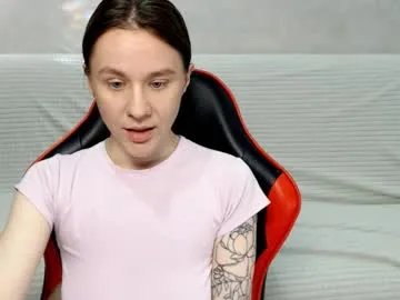 baby_kitte — <3 - Goal: [166 tokens left] #findom #daddy #nonude #shy #domi