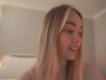 Freechat bibi_it_is on Chaturbate