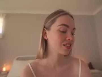 Freechat bibi_it_is on Chaturbate