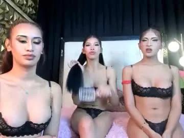 Freechat bitchyfarrah_moores on Chaturbate