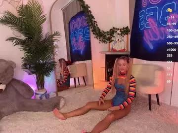 Freechat blush_mikki on Chaturbate
