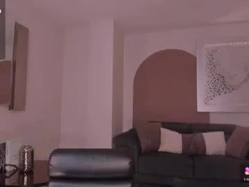 Freechat bonnyrosex on Chaturbate