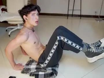 Freechat boream_ on Chaturbate