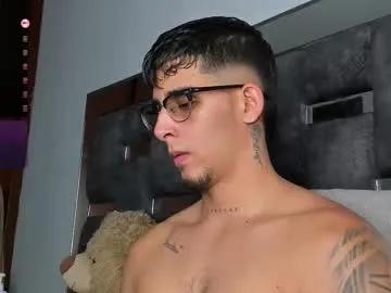 Freechat camilo_ospina_ on Chaturbate