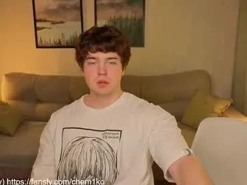 Freechat chem1ko on Chaturbate