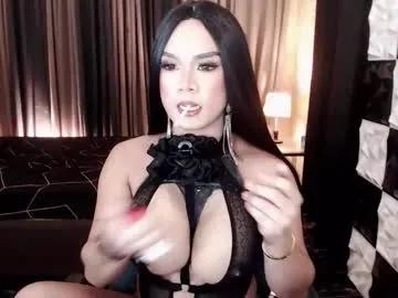 Freechat chixfranching on Chaturbate