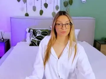 Freechat cindymori on Chaturbate