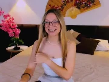 Freechat cindymori on Chaturbate