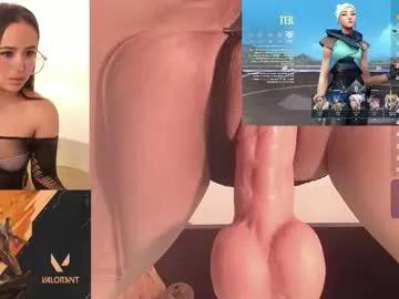 Freechat cookiesandboots on Chaturbate