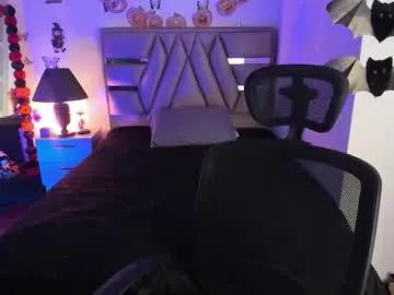 Freechat cristie_ortiz on Chaturbate