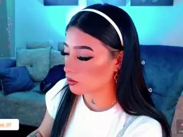 Freechat cute_sarita18 on Chaturbate