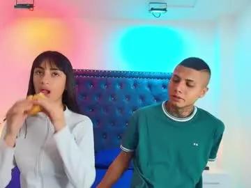 Private damian_and_roxanne on Chaturbate