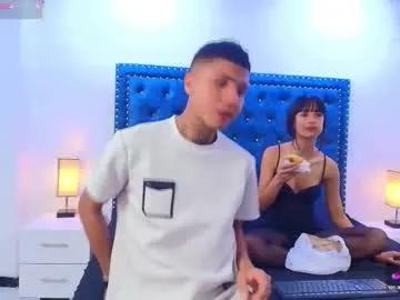 Private damian_and_roxanne on Chaturbate