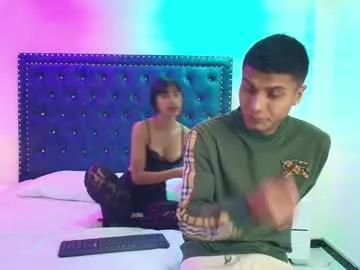 Private damian_and_roxanne on Chaturbate