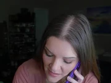 Freechat dangerouslybeautiful on Chaturbate