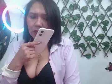 dannamomcerrat on Chaturbate 