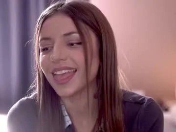 Freechat deeptalkss_ on Chaturbate